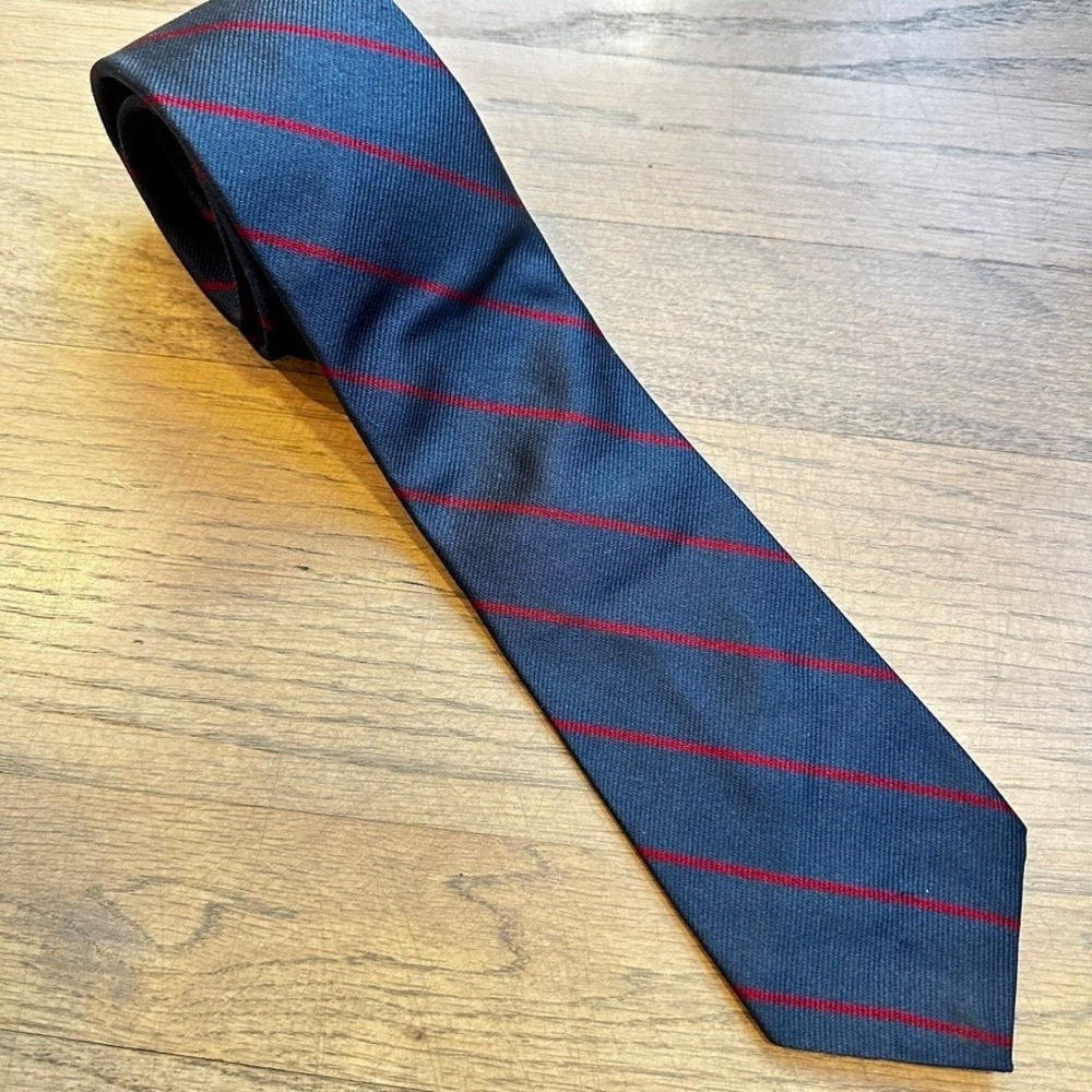 Guy Laroche‎ Paris Cravates All Silk Blue Red Striped Necktie